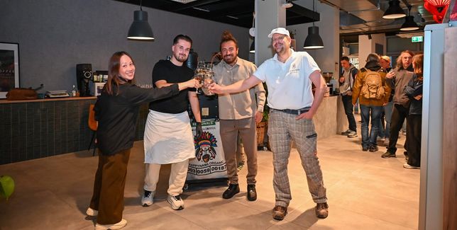 Standbetreiber der Markthalle: Lam Lan Phuong (Asia Delight), Fortunato Gitto (Casa Gitto), Kenan Sengezer (Event Coffee) Holger Müller (Einfach Brot).